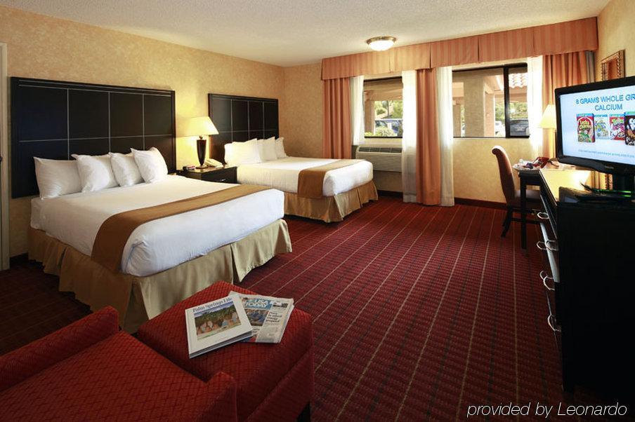 Holiday Inn Express Palm Desert By Ihg Cameră foto